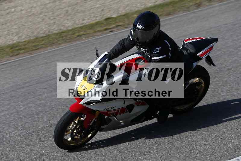 /01 02.04.2026 MAZ ADR/Gruppe gelb Gruppe gruen/56